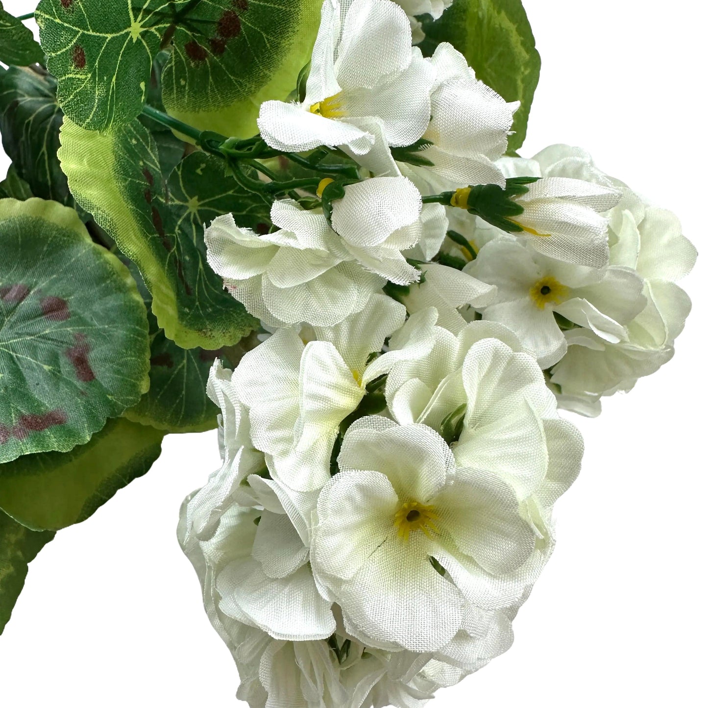 Artificial Geranium Bush With Cream Flowers 38cm