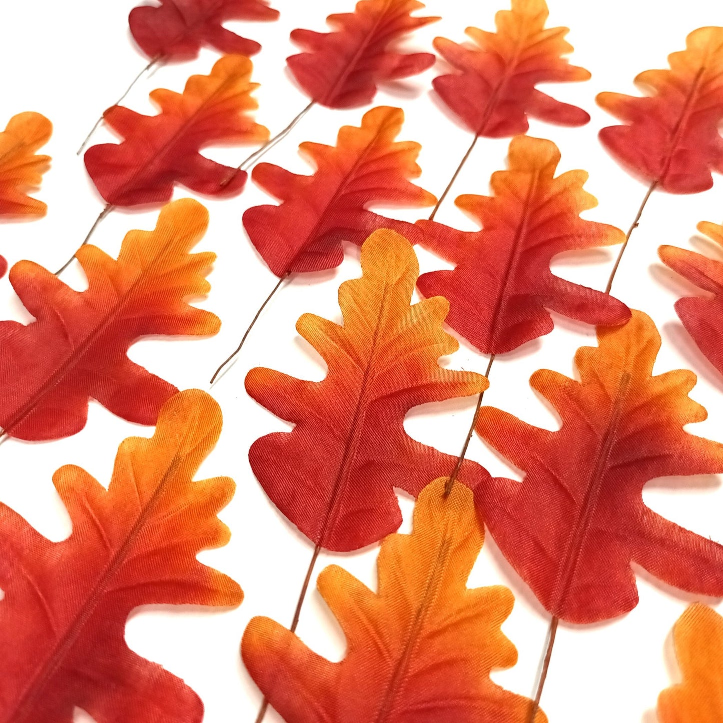 Set of 20 Artificial Autumn Oak Tree Leaves