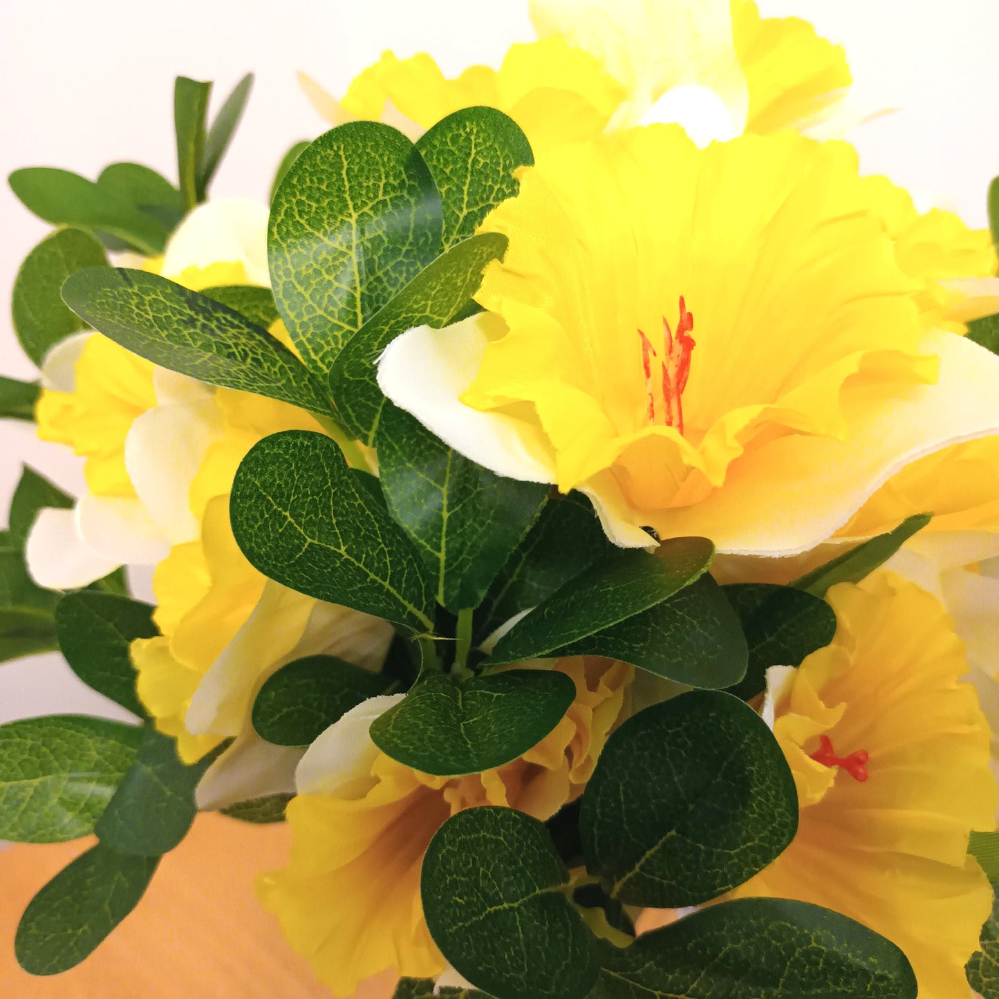 Artificial Daffodil Flowers with Foliage Filler Arrangement